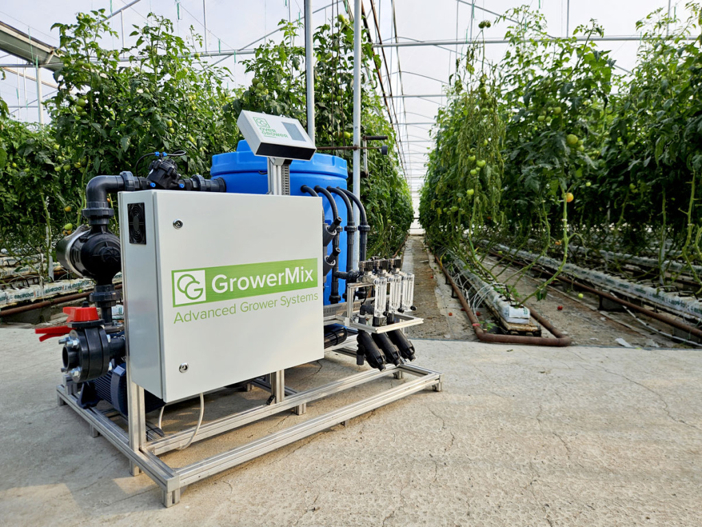 Фертигационный миксер OverGrower GrowerMix выращивает более 30 тысяч кустов томата