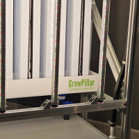 Вертикальная ферма GrowPillar-10 зеленая стена